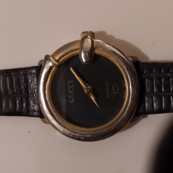 VINTAGE GUCCI WATCH - Picture 1 of 5